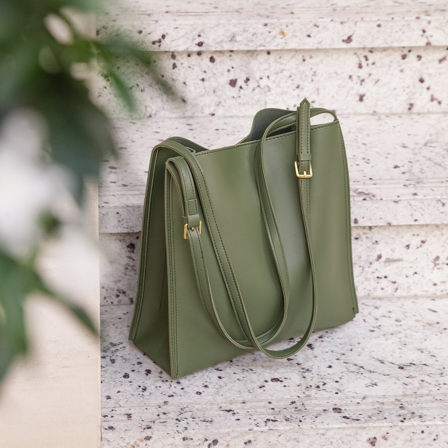 Zavira™ | Olives Vegan leren tas
