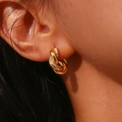 Golden twist 18K - Waterdichte en schattige oorbellen